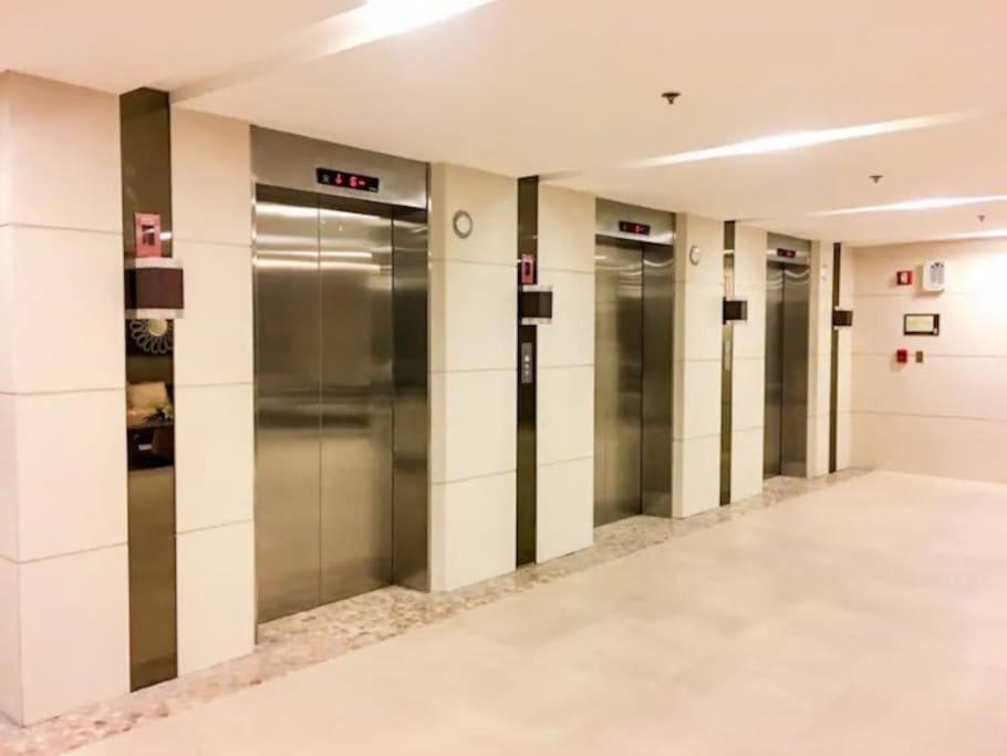 Affordable condotel near Manila Airport Exterior foto