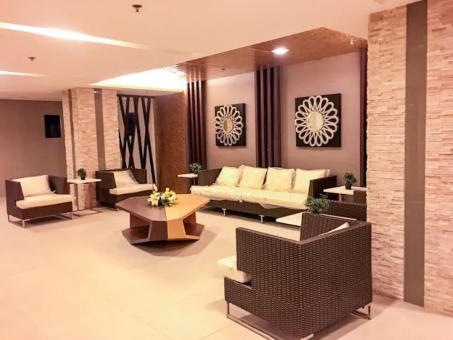 Affordable condotel near Manila Airport Exterior foto
