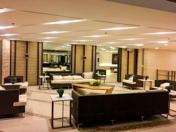 Affordable condotel near Manila Airport Exterior foto